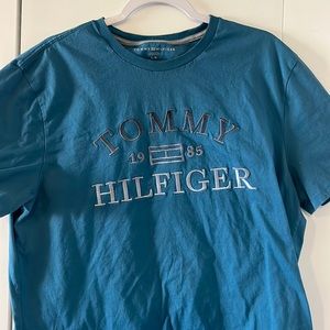 Tommy Hilfiger t shirt